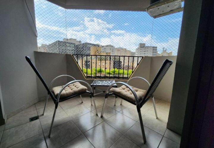 Flat No Hotel Cosmopolitan Com Estacionamento Gratis E Piscina Santos  Dış mekan fotoğraf